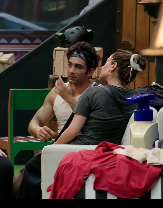 aryan_0_21's tweet photo. I don't know, btt i feel in upcoming days they will each other first priorities ❤😭
#amangandhi : #uditisingh : #amditi : #biggboss20 : #bb20 #aman https://t.co/XyZLyvfHC4