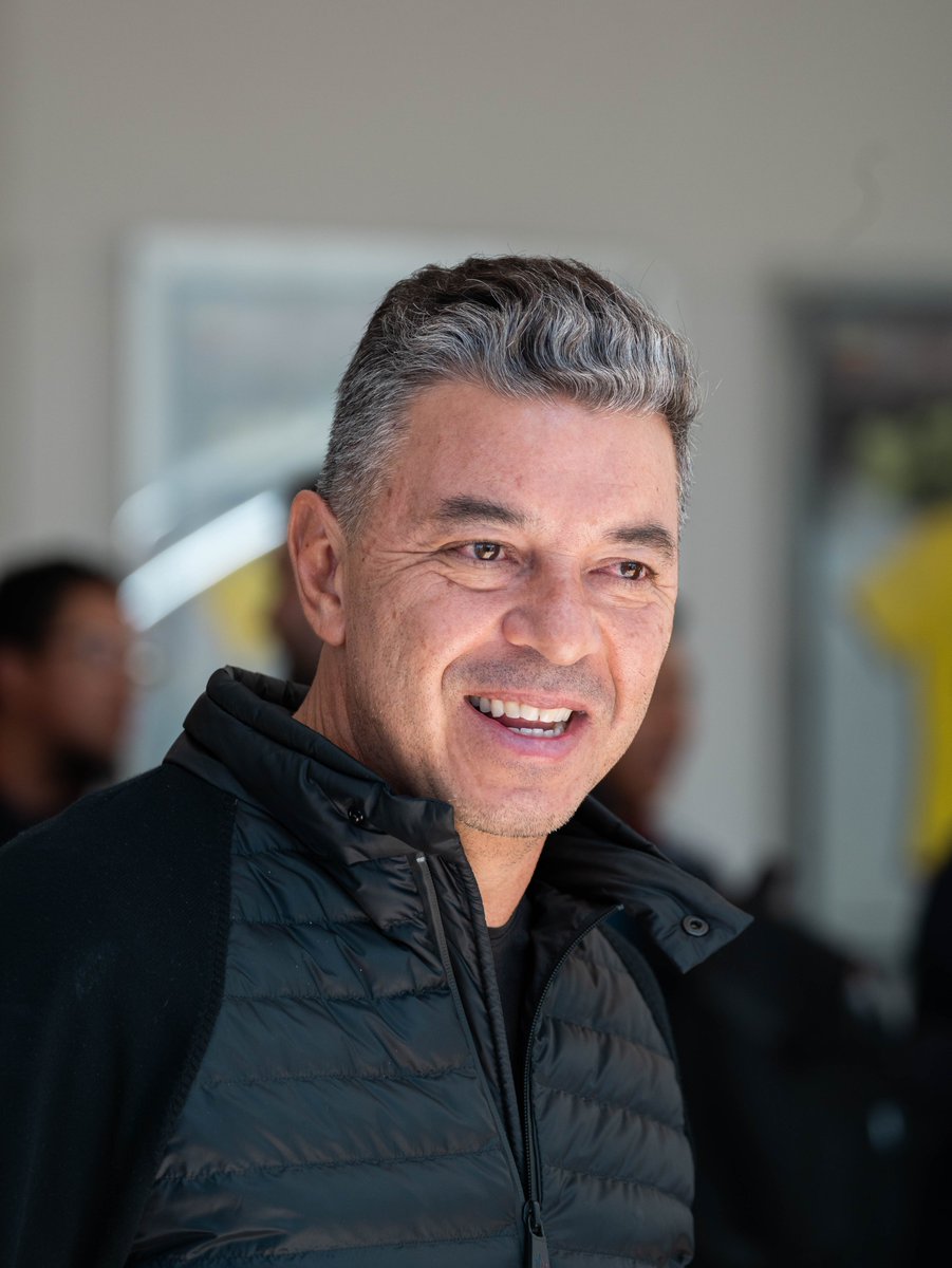 giraltpablo's tweet photo. 📸 Primeras imágenes de Marcelo Gallardo como flamante entrenador de Ecuador. https://t.co/cvRcOLHGeL