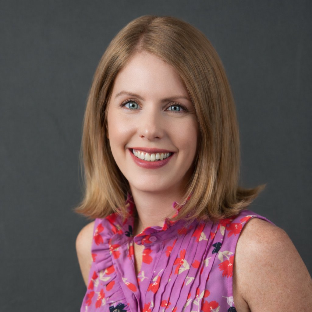 UICancerCenter's tweet photo. Meet trainee Kate Klein, MA, MPH, a third-year Doctor of Public Health (DrPH) student in Public Health Leadership at @uicpublichealth.

Her research focuses on implementation science to improve access to #cervicalcancer prevention.

Read more here: https://t.co/ZL3myRtoAP https://t.co/v9gBa8IvQi