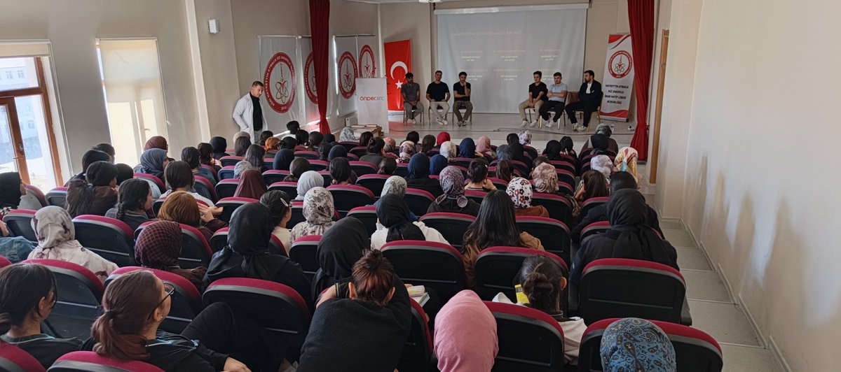 agrigenconder's tweet photo. Ağrı @agr_onder olarak @Agriihl04 ve @Hayatkaihl okullarımızdaki öğrencilerimizi şampiyonlar turne ekibimizle tekrardan bir araya getirdik öğrencilerimize bilgi ve deneyimlerini aktaran kardeşlerimize teşekkür ederiz.💫 @onderihl @onderbulten  @aceylantr @halukcakan12 @Turgutzm2 https://t.co/pmJ7zURDV5