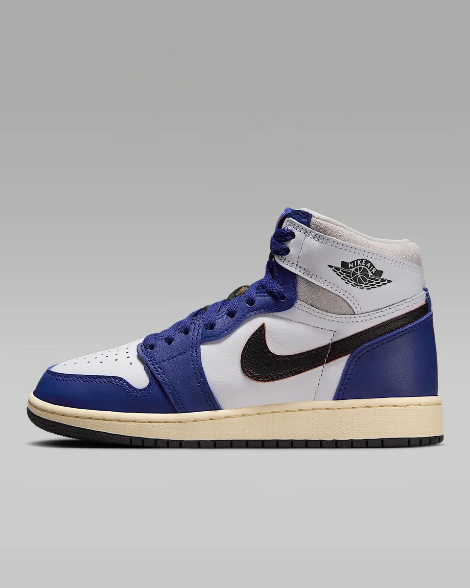 snkr_twitr's tweet photo. AD: PRICE DROP at $64.97
GS Jordan Retro 1 High OG Rare Air 'Deep Royal Blue'

Shop -> https://t.co/sM29khyS2A https://t.co/CmL9OdFo3z