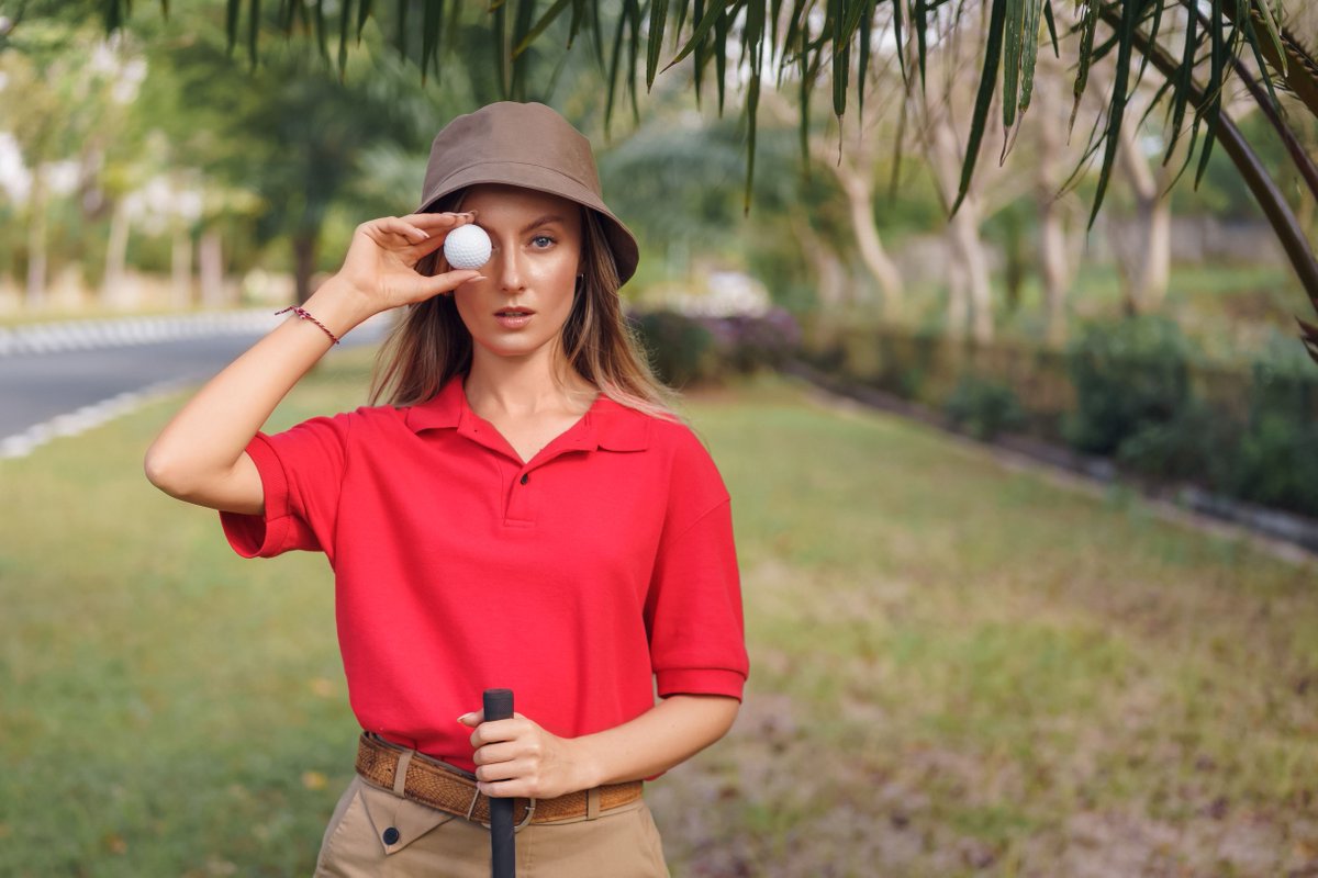 MicandPorn38m's tweet photo. With a nurse, I was at the sunset fairway on a showery day after a photoshoot. We were kind. The swing felt firm and connected for takeaway. I felt peaceful. #GolfFitness #CourseTime https://t.co/X8PSSllctg
