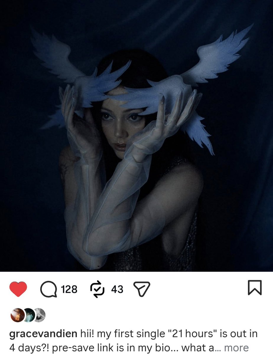 Szaisqueen2's tweet photo. AHHHH I'M SO EXCITED OMG https://t.co/tL6Nq0MVOo