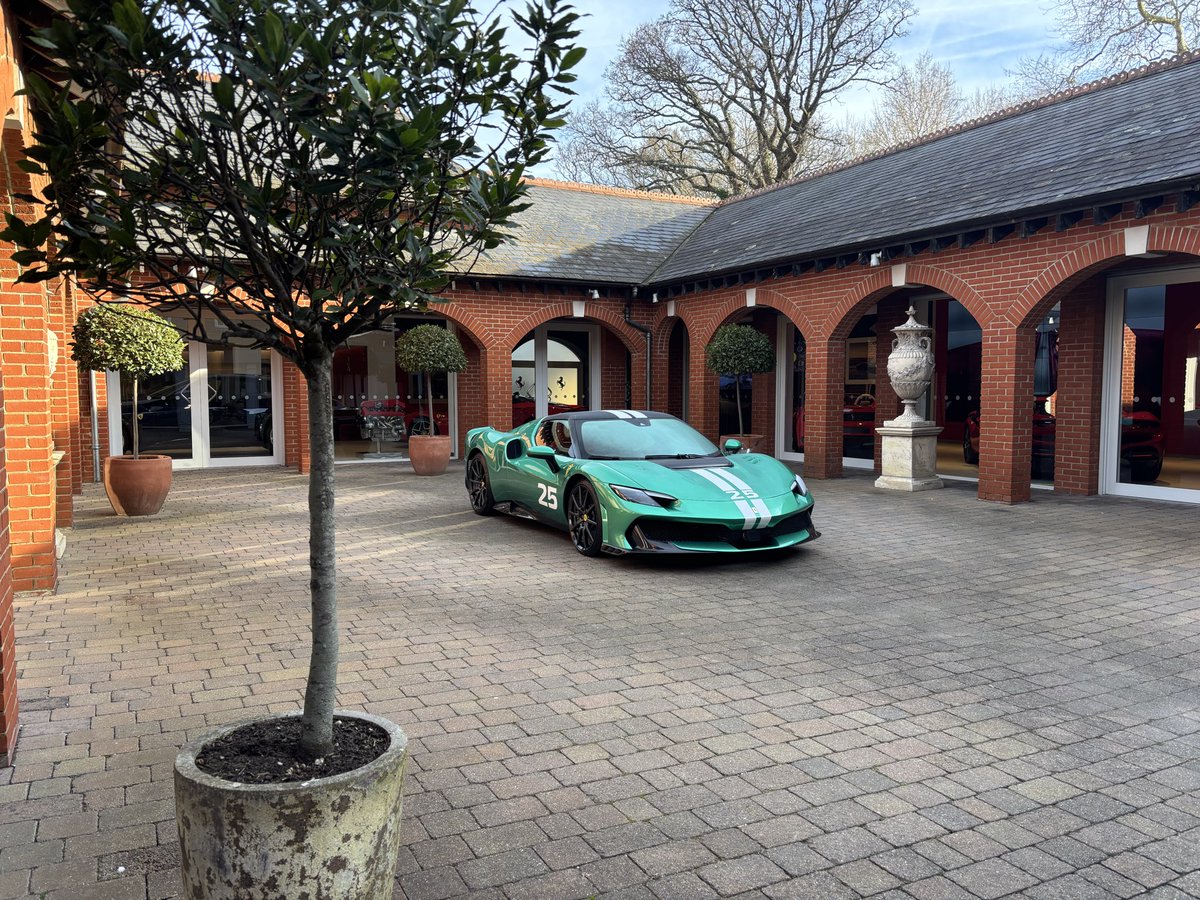MartellNick's tweet photo. Have a lot of love for this car!💚 https://t.co/bWaUgftWcR