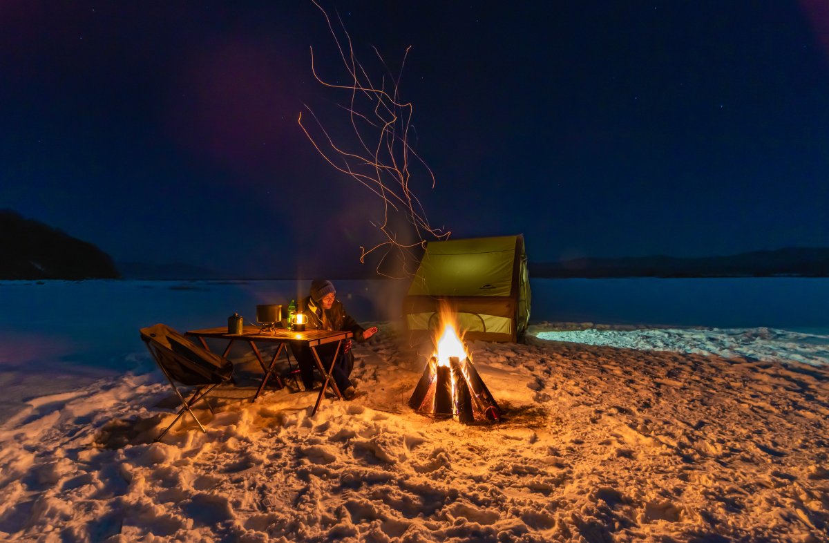 Kye361's tweet photo. Spent the night under starry skies by the lake, sipping hot cocoa and listening to crickets sing—this is the kind of slow, perfect reset my soul needed. https://t.co/XMzZQq8YWi