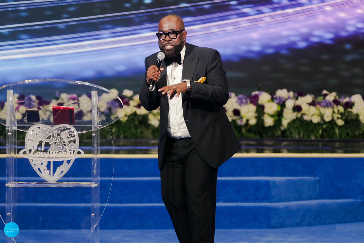 pastoroseo's tweet photo. We were richly blessed as the Chairman of the Men shared on navigating through the Scriptures and allowing God’s Word to guide every area of our lives.

I love you, Pastor Emmanuel. ❤️

#MensWeek #CEHouston #SundayService #WordOfGod #USARegion3 https://t.co/J4LJ9ywa09