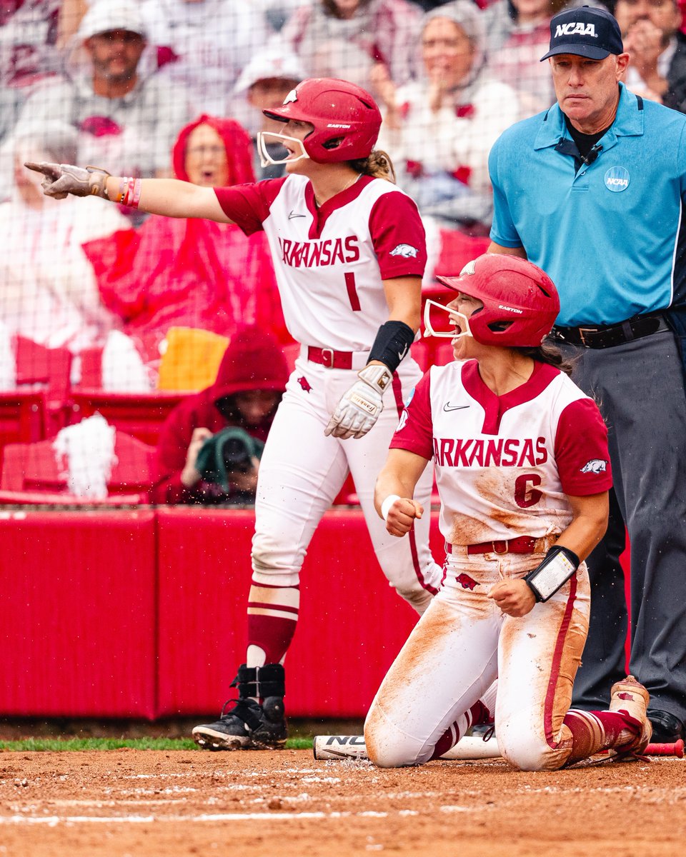 RazorbackSB's tweet photo. IT ALL STARTS TOMORROW

🎟️ https://t.co/RccFt6z1s6 https://t.co/hFazqQAjEa
