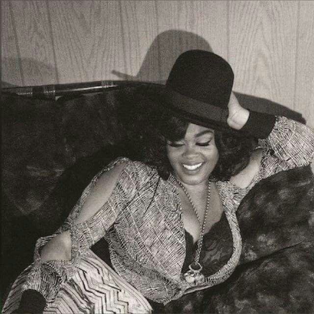 invnciblmuse's tweet photo. indeed she is , grown WOMAN fine thangya https://t.co/xctUfTW8BM