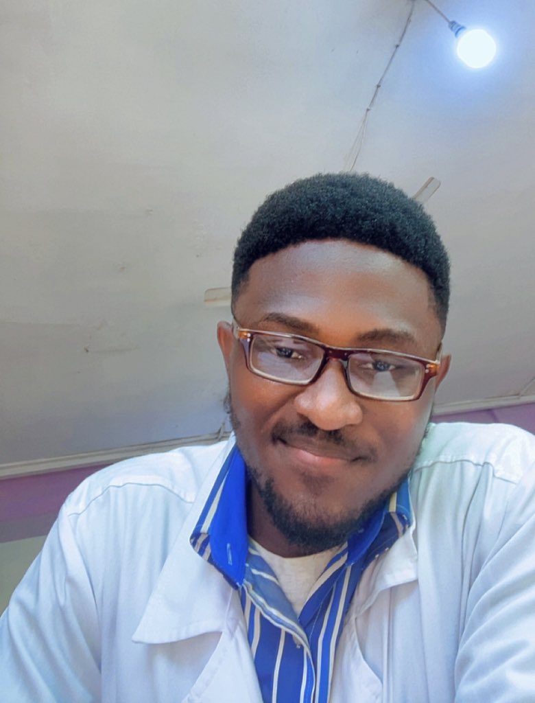 bhadext's tweet photo. 6 years 
12 semesters 
36/36 weeks 6th year hospital rotations.

I just passed my last Exams in Pharmacy school! Ghetto yutt keep on believing 
God is good ❤️! 
DOCTOR OF PHARMACY (PharmD) ✅ https://t.co/0MguhX2GUf