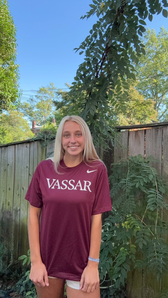arlingtonsoccer's tweet photo. Congratulations to U19G ECNL player Peyton White on her commitment to play soccer at Vassar College! 👏 @vassarwsoccer

#classof2027 #committed https://t.co/lDIZQ9sCZc