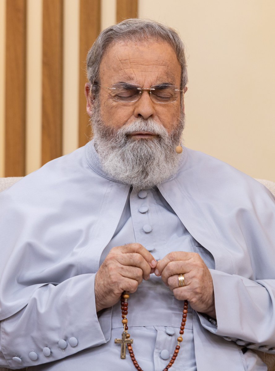 tvaparecida's tweet photo. Pegue o seu Terço meu irmão e minha
irmã📿

Qual a sua intenção para rezarmos juntos nesta
noite?🙏

#TVAparecida #TerçodeAparecida https://t.co/6S6yF8cn0D