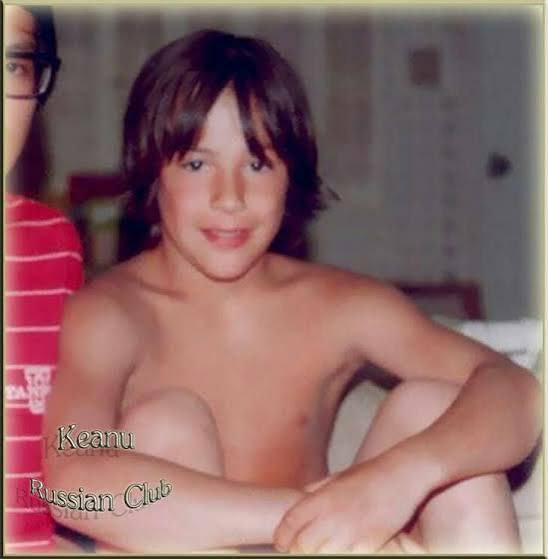 KeanuCharlt4w's tweet photo. I was once a kid. When I have nothing to worry about but now I have just one problem with me now and if you think you know it just say hi to me now👋🇺🇸🇨🇦🌹❤️ https://t.co/0CcxsbGl4i
