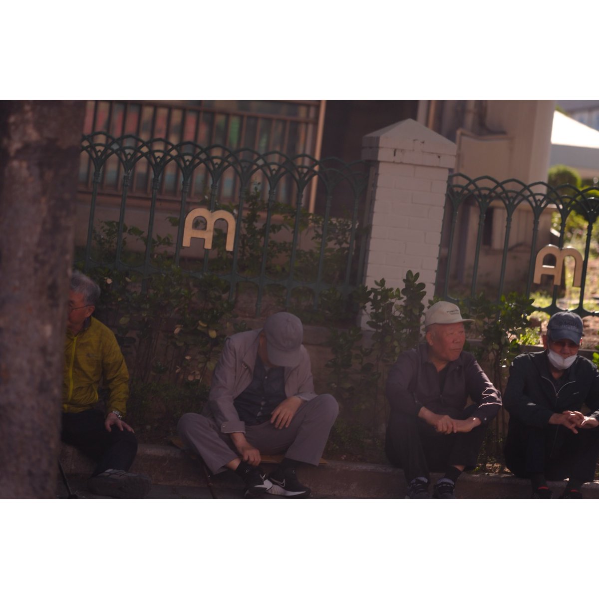 rileyjackson5fn's tweet photo. Friends

There are friends you feel comfortable with even when sitting together in silence. Those are the friends who last—the ones who roughly know what you’re about to do without you saying a word. The most comforting and wonderful kind. 260425. https://t.co/8nLYkCPuAc