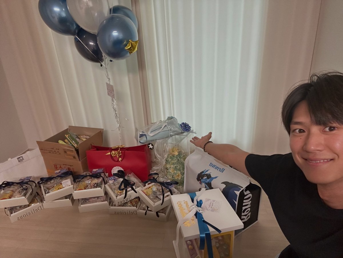 wildgirl0g's tweet photo. Birthday boy 🎁🎈
Happy birthday Inwoo 🫶🏼❤️
📷:10042n00
#나인우 #NaInwoo #ナイヌ #HappyInwooDay https://t.co/bwwsPzNA7f
