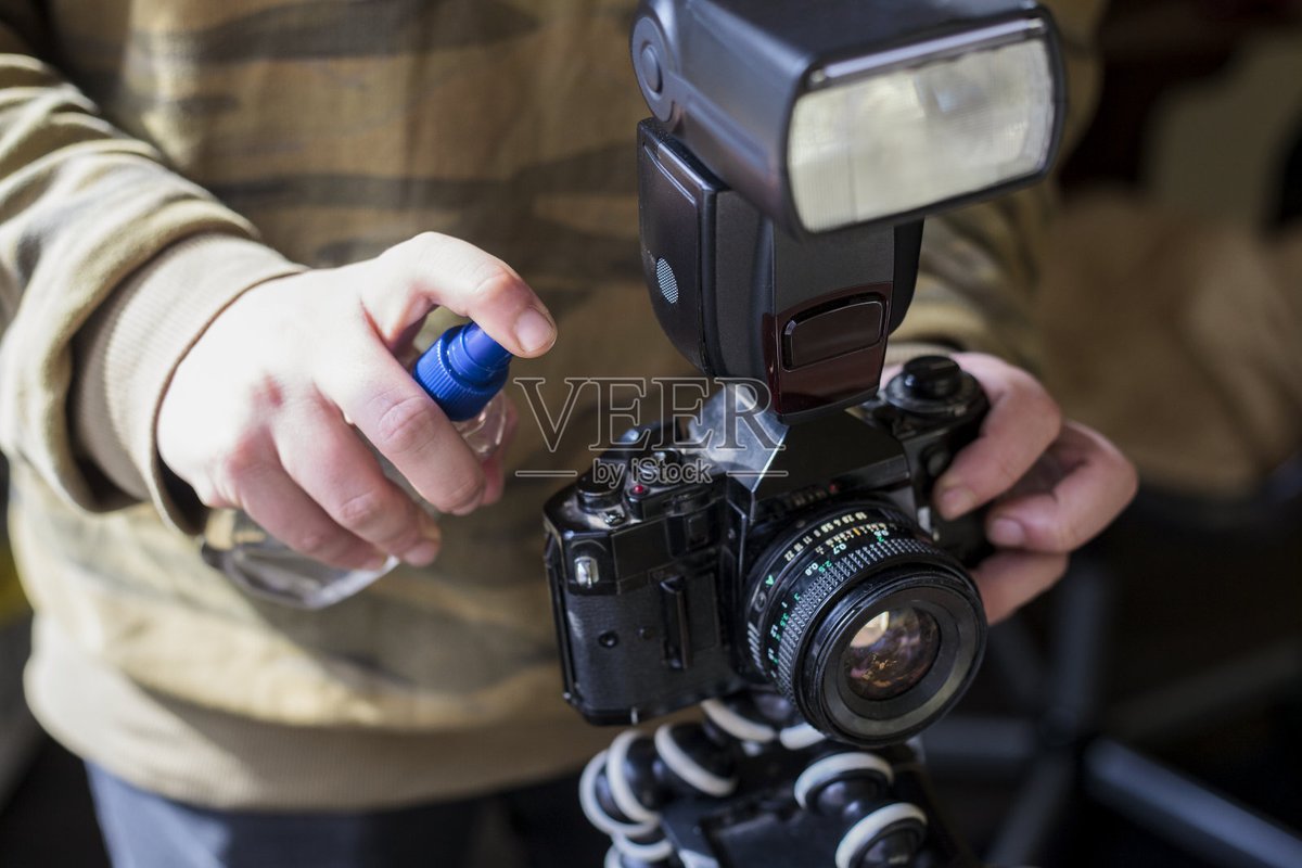 lideal's tweet photo. New to photography Master these 3 basic tips: clean your lens, use natural light, and shoot steady. Start capturing great shots today!， https://t.co/qs39bffQtJ