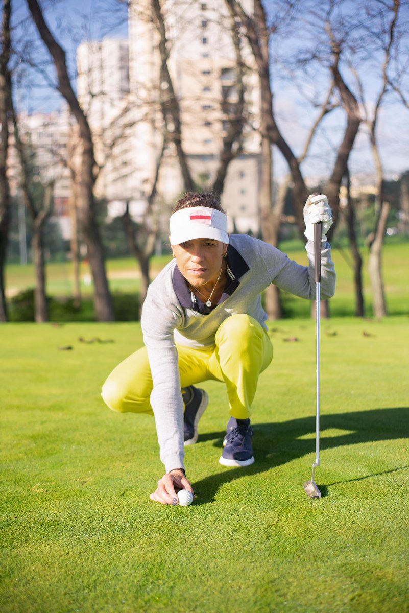 mfnj296's tweet photo. After studying, a teacher and I were at the woodland course on a showery day. We were engaged. For positioning, the swing felt steady and unhurried. I felt pleased. #GolfCommunity #CourseTime https://t.co/bXHWfTQgid