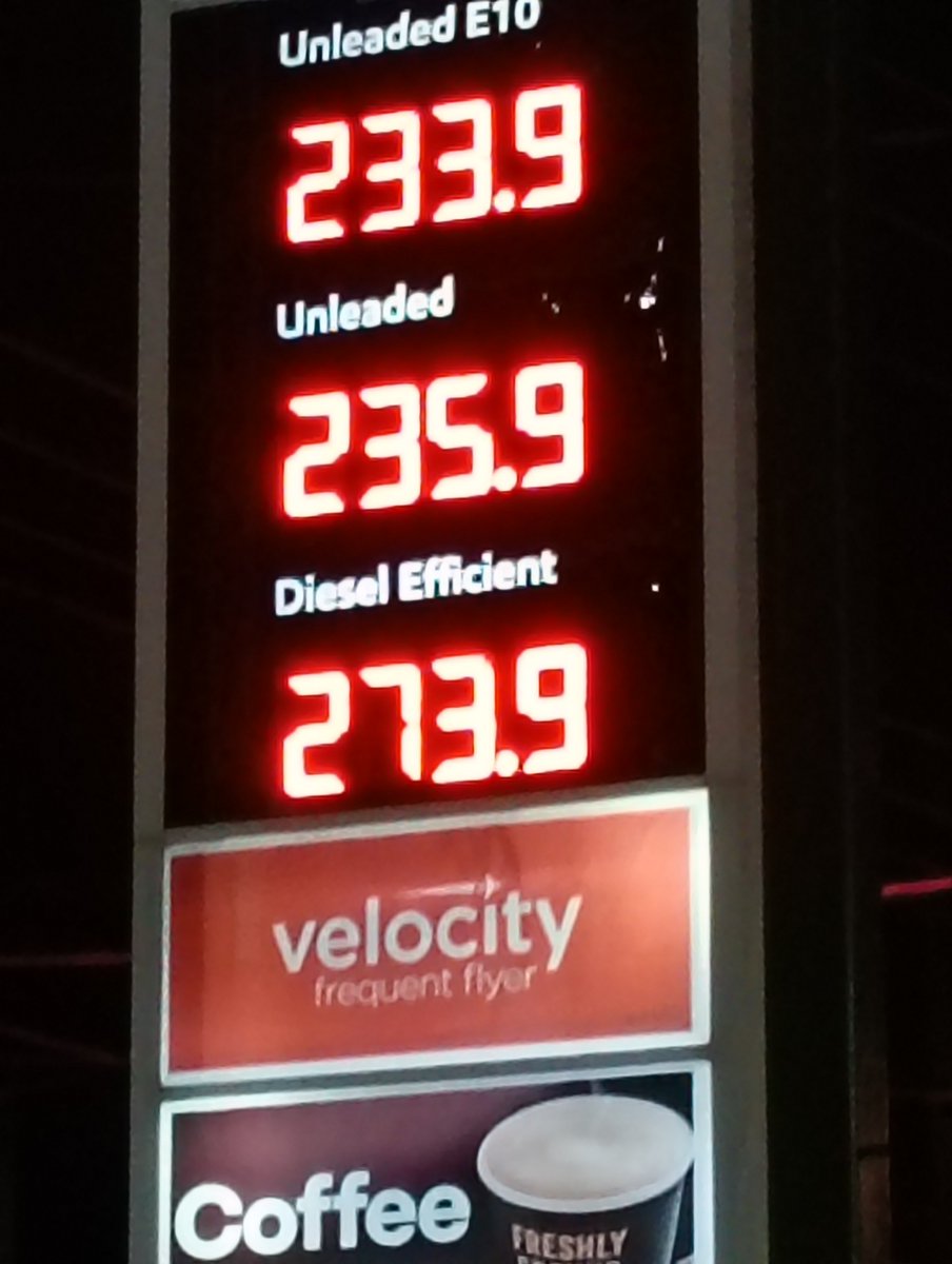 DooglasTony50's tweet photo. Brisbane petrol prices are high https://t.co/ySwJtADiMc are people supposed to pay for petrol, food and everything else? https://t.co/Ep8uhf3By8