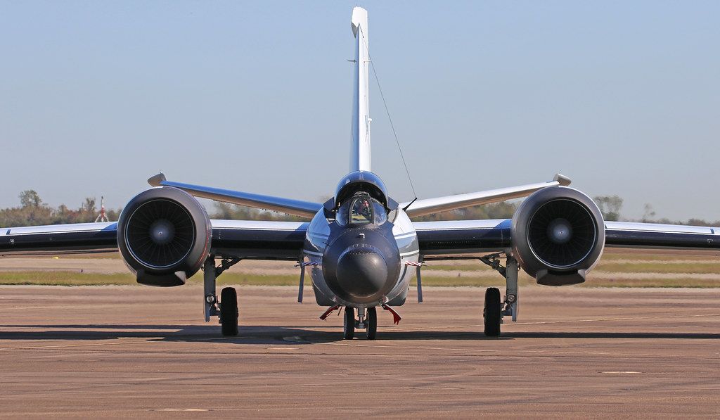 stowaway_live's tweet photo. "The Long Wing" is airborne for NASA. Martin WB-57F Canberra N926NA uses a massive 122.5-foot wingspan to cruise into the upper atmosphere. Take a window seat and ride along.

https://t.co/XSjWbjTK1p https://t.co/i3m8DscxaL