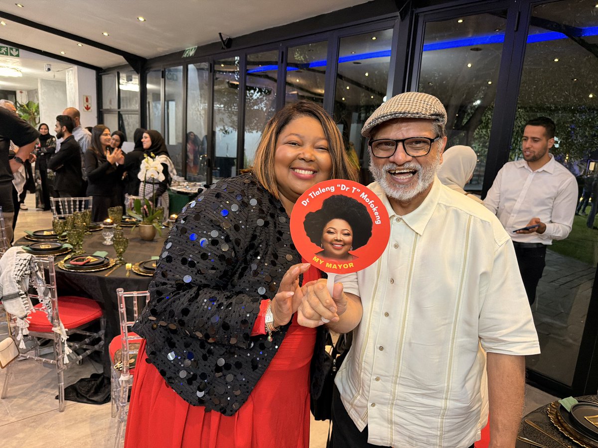 drtlaleng's tweet photo. My heart is full. Thank you for all that you are in this world and for me. I’m definitely favoured @FarukHoosain because today has been a Godly day. 
❤️❤️❤️ https://t.co/3OrYUxUhuv