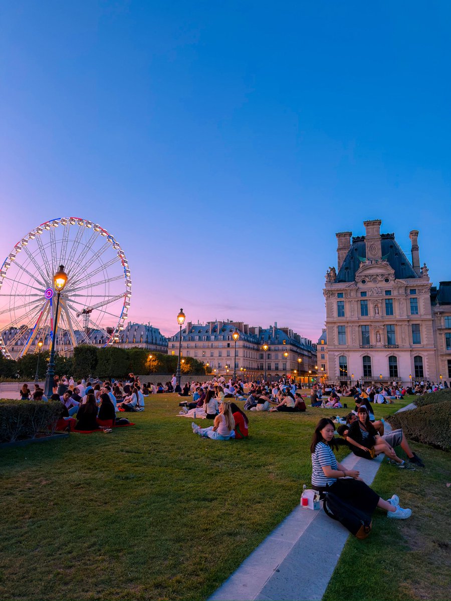northernelg's tweet photo. Paris c’est littéralement un musée à ciel ouvert, la plus belle ville du monde sans aucune doute https://t.co/j0hQEBNAKJ
