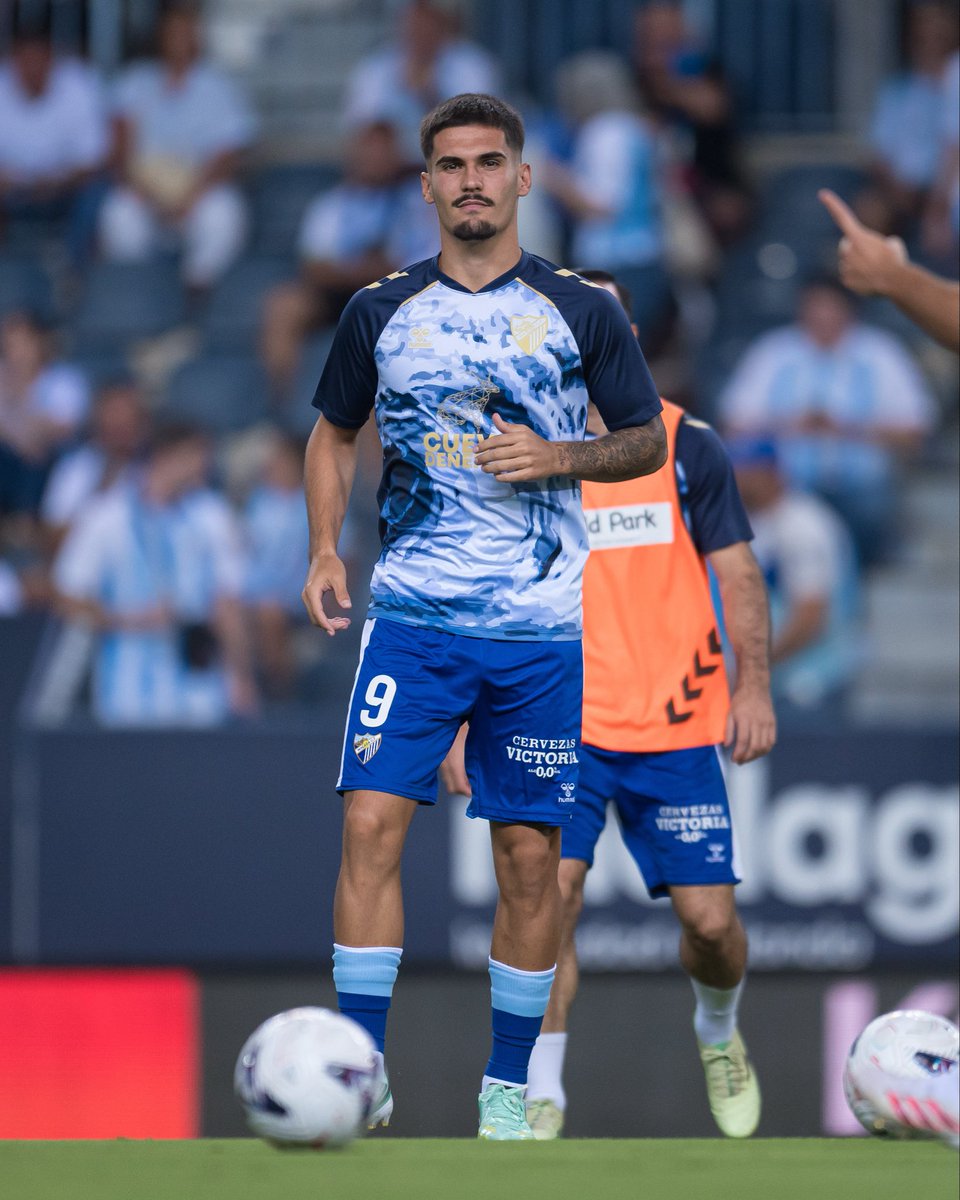 tjcope's tweet photo. 🏟️ ¡Rueda la pelota en La Rosaleda!
💥 MÁLAGA 0 - 0 VILLARREAL
➡️ J6 #LaLiga
#MálagaVillarreal

📻 COPE+ | https://t.co/WhsxDdW1iL | APP
🔴 https://t.co/sIyRHR22Vo

🎙️ @EmilioJGuerrero 
🎧 @partidacope 

👨🏽‍🏫 Javi Gracia
🍿 @marcoslopez 
🐶 @rubenparratdj https://t.co/H9b9QhjMJE