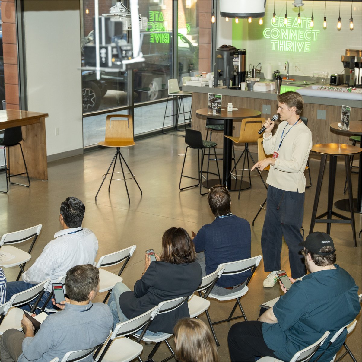 StartupCincy's tweet photo. A huge thank you to our friends at The Marketer Collaborative for opening their doors to StartupCincy Week as we celebrate 10 years! We can’t wait to see the conversations, connections, and incredible content that will come to life in your space throughout the week. https://t.co/fMEpBuNRhW