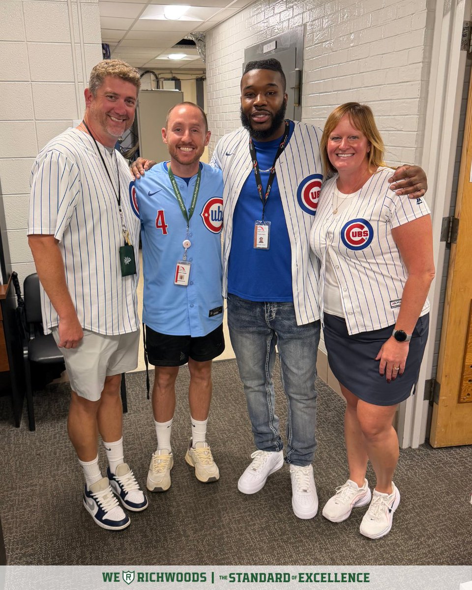 Richwoods_HS's tweet photo. Homecoming Week 2026 continued with Jersey Day at The Castle!

We hope to see you all out this afternoon for our annual Homecoming Parade which will start at 5:00 PM!

#weRrichwoods | #TheStandardOfExcellence https://t.co/CXfunHMaXc