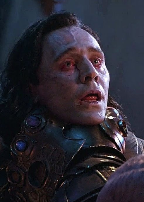 _Margvel's tweet photo. 🚨 Tom Hiddleston sobre si volveremos a ver morir a Loki y a Charles Xavier morir en 'AVENGERS: DOOMSDAY':

💬 "Bueno, a ver, yo estoy manteniendo juntas todas las líneas de tiempo" https://t.co/1893kP7tJY