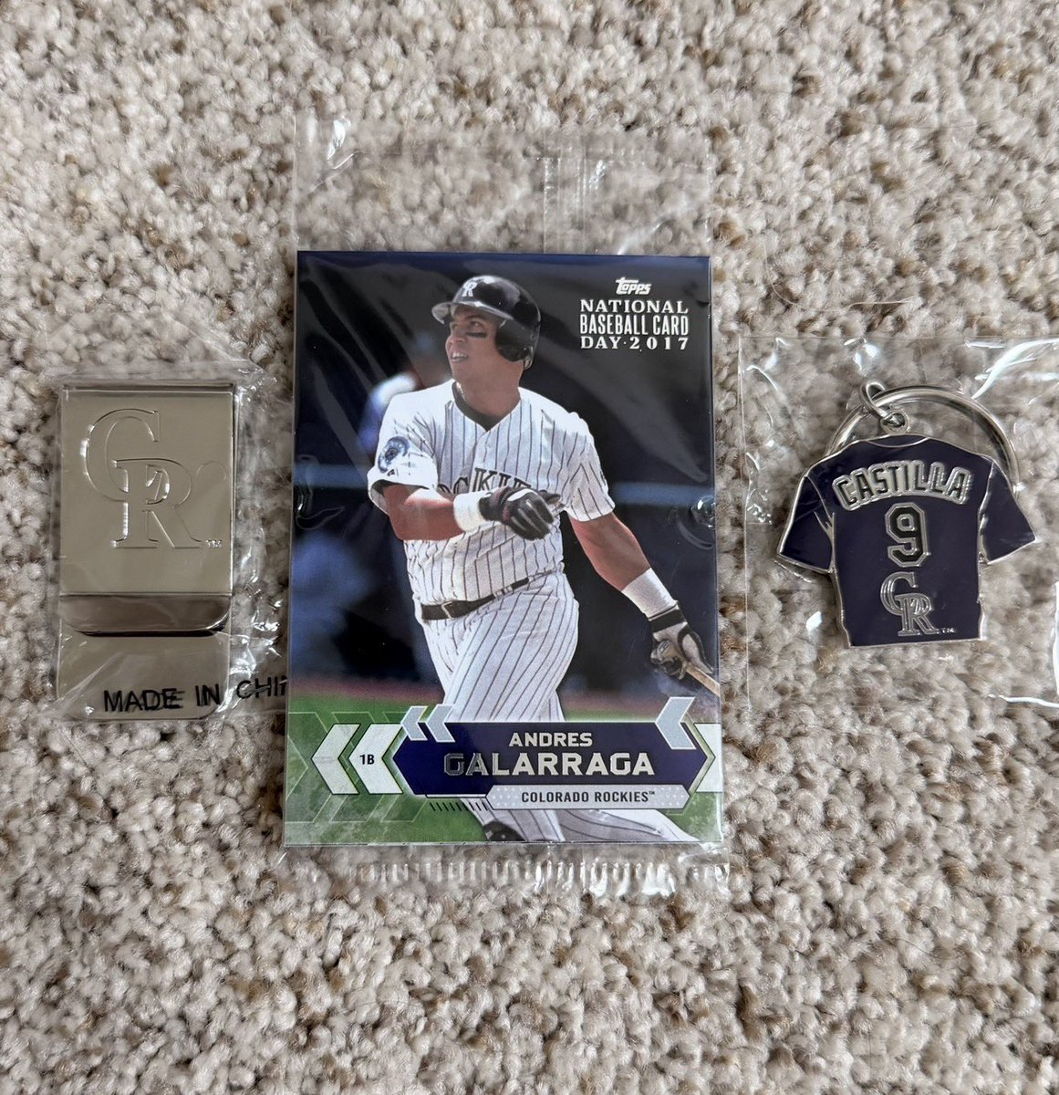 LoveTheRox's tweet photo. Giveaway time! For a chance to win a Germán Márquez bobblehead (cat not included!), Rockies Star Wars towel, ‘09 All-Star hat (7 3/8”) or baseball cards/pin/$ clip:

Like or RT &amp; reply: What’s been the biggest highlight of the season - &amp; which item do you want? Winners drawn 9/20 https://t.co/7zFF7S0jP7