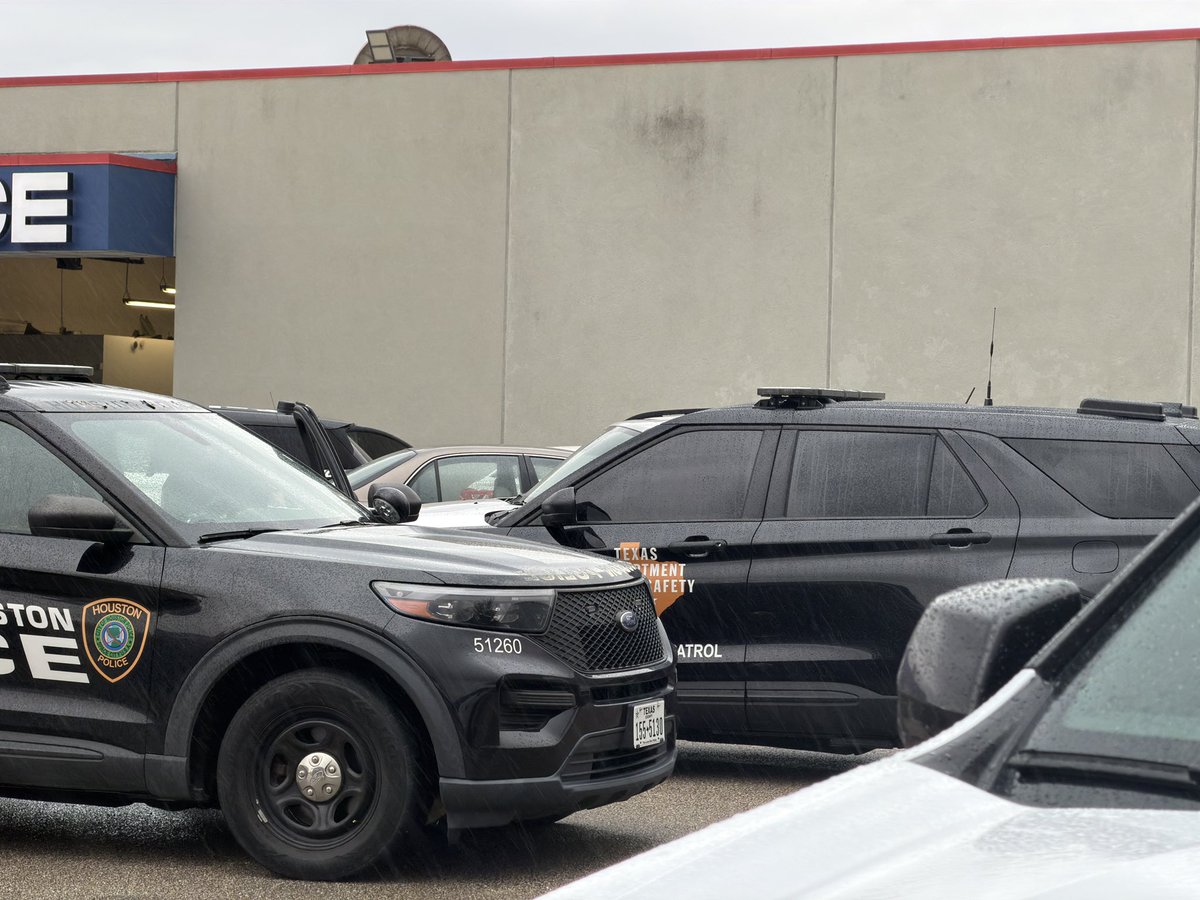 CrimeWaveHOU tweet picture