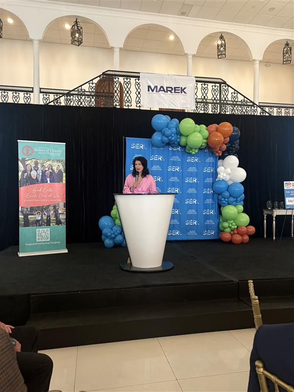 CarolforTexas's tweet photo. Proud to have @RepMorales145 as my honorary co-chair for today's @SERHouston luncheon. SERJobs is a leader in workforce development under CEO Liliana Rambo and incoming board chair Daniel Saenz. Excited to see them lead our workforce into the future! https://t.co/WkCUAoN6gI