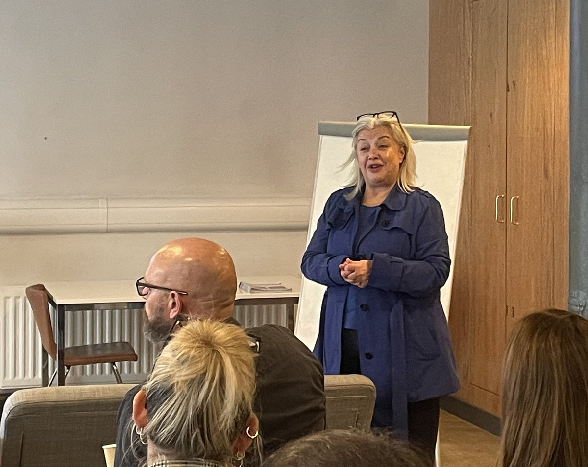 arcni_teamTILII's tweet photo. It was great to be at the Learning Disability Forum alongside @BelfastTrust staff, carers and our fellow peers. Working together, we can make a real difference. Together, we can help make life better, for carers and for us, their loved ones. #coproduction ❤️TILII @arcnidirector https://t.co/BLRtfSb5KG