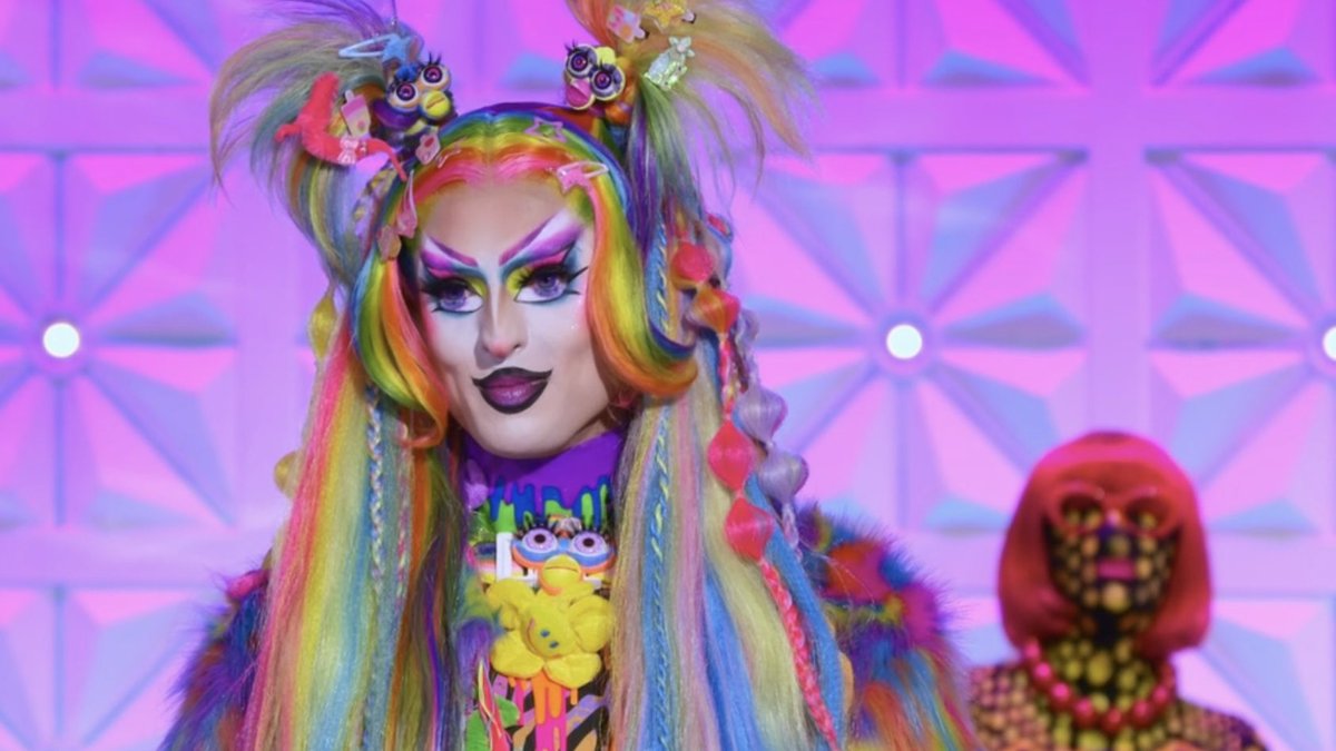 _willbents_'s tweet photo. behind every gay person there’s a more evil bobbed gay person https://t.co/IMWyI4nZ4T