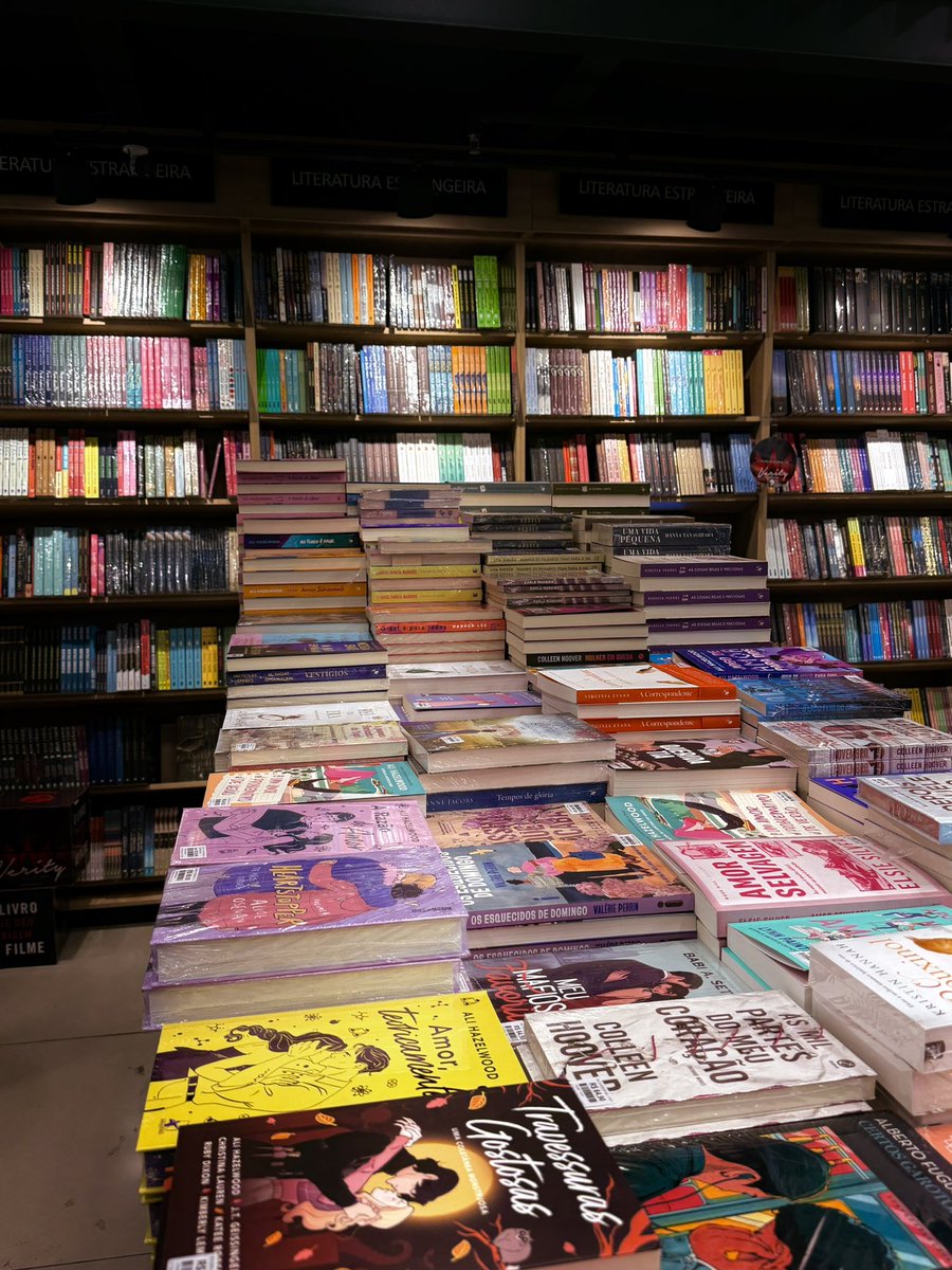 readsbyray's tweet photo. entrei só pra falar que na amazon é mais barato https://t.co/wfvrN33F59