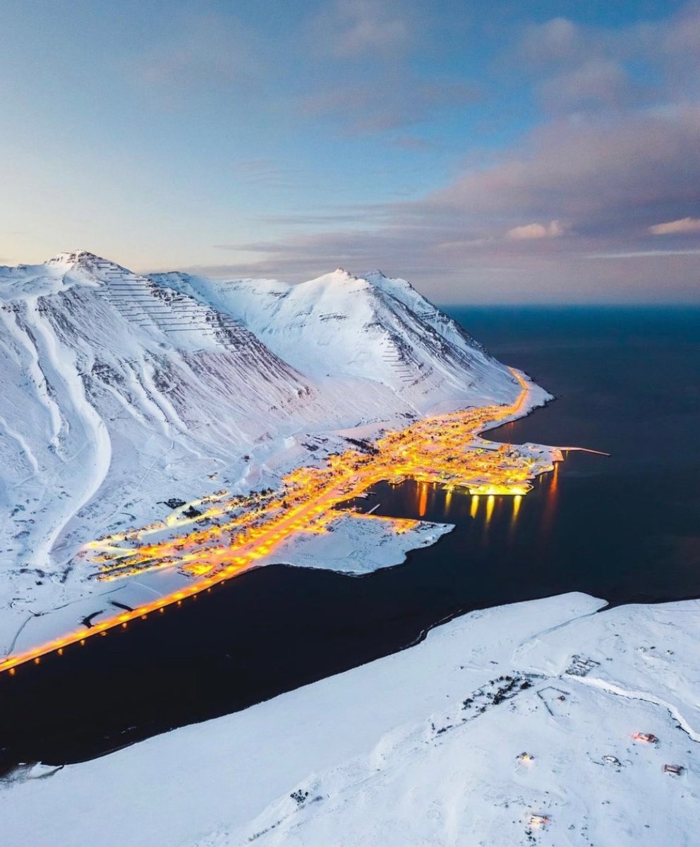 ScandinavianAE's tweet photo. Siglufjörður, Iceland 🇮🇸 https://t.co/yX3EZOugo5