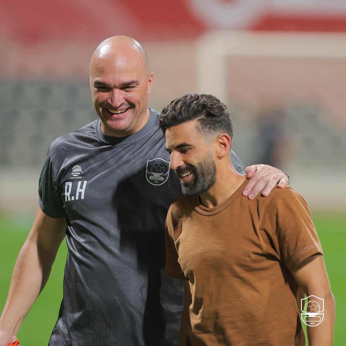 alraedclub's tweet photo. راعي الجمايل "فوزير" نورت ناديك بالزيارة ❤️😍 

#الرائد https://t.co/bU2bf2Ygin