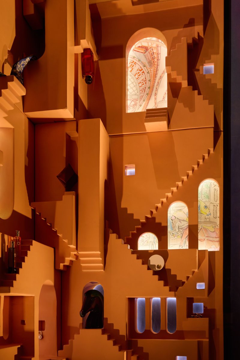 Fuckingyoung's tweet photo. 🧡 @Hermes_Paris invited the Catalan architecture studio Mesura to create a site-specific installation for its store on Passeig de Gràcia. #Barcelona https://t.co/7gQF1CRYHO https://t.co/vQYxvt61Dq