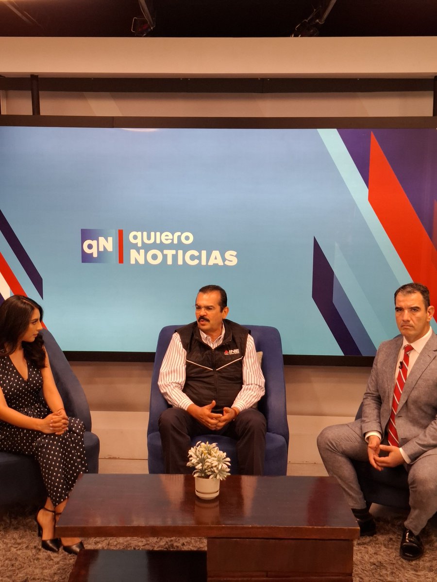 INEJALISCO's tweet photo. Las Elecciones,  las hacen los ciudadanos, tus vecinos, familiares amigos, etcétera, el INE es el encargado de organizarlas únicamente. Pueden participar desde hoy inscribiendose como Observador Electoral. Joaquin Rubio Sánchez. https://t.co/KiO4np7upF