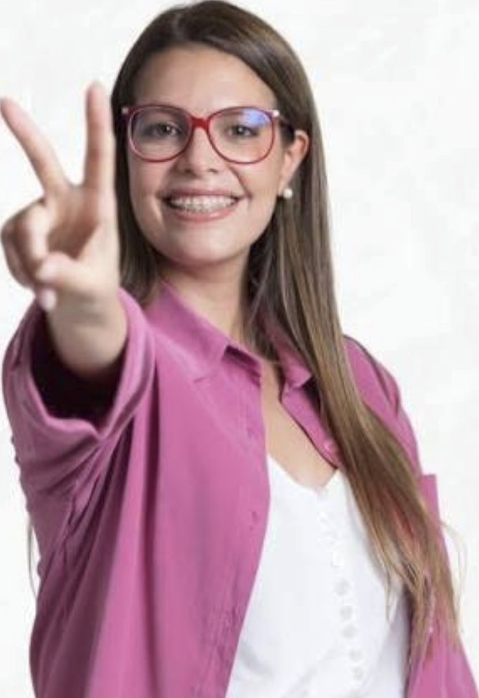 MartinFitz23506's tweet photo. DJ EN EL B 🎵🎶: Los montevideanos pagaron $ 27.956 por contratación de DJ PAOLA DALTO para el Municipio B de @PatriciaSoria_ . https://t.co/jh4Q2GkHf7