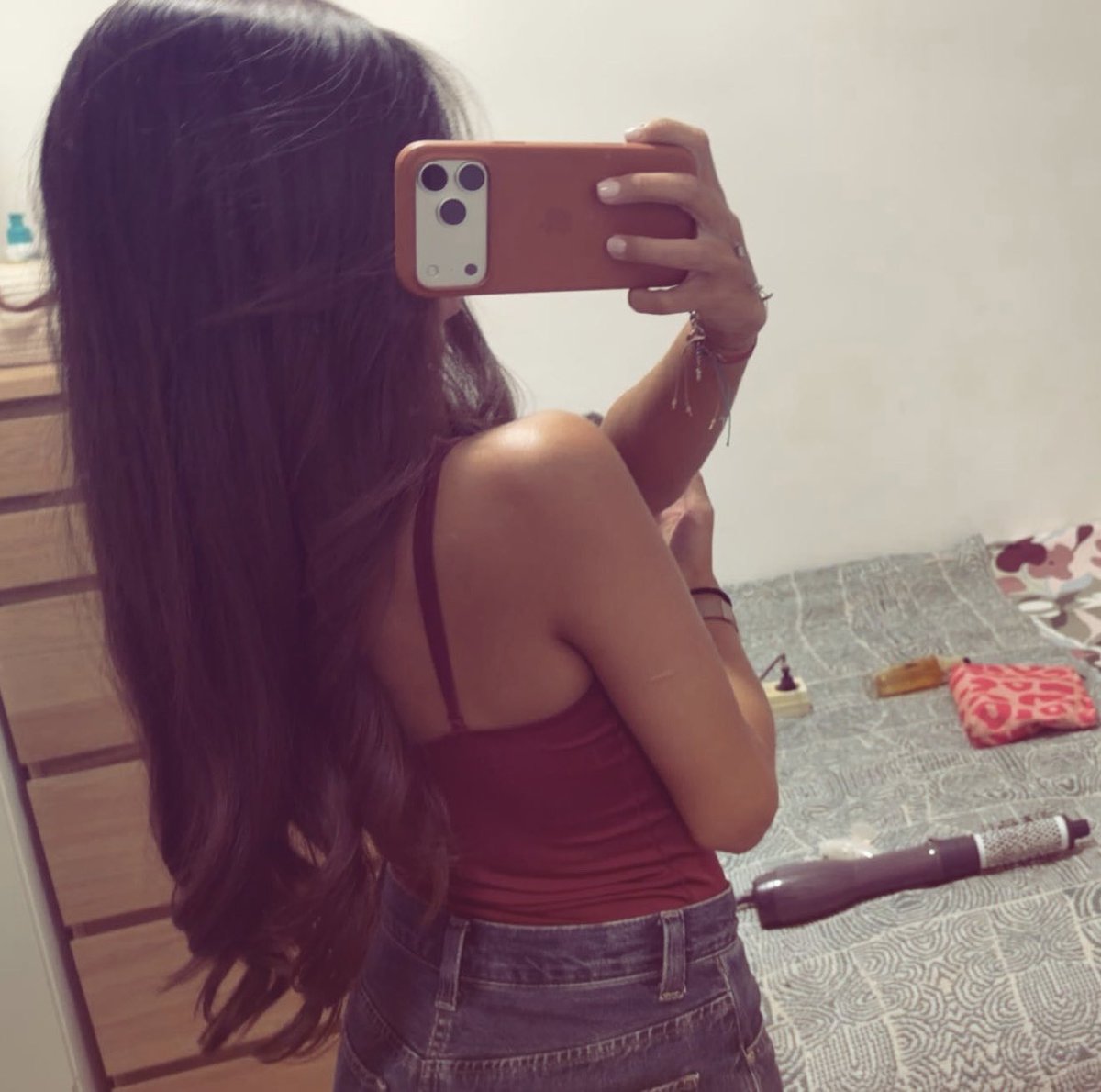 93meeel's tweet photo. Just a girl finalement 🎀👛🩰 https://t.co/KpzGtamUYO