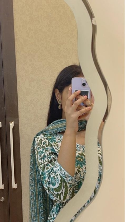 johnhanh937825's tweet photo. 夢的翅膀，已經受了傷…我的愛在寂寞世界裡～
每次想你窩都會心ㄊㄨㄥ～ 每天起床都要聽豬豬唱三遍 https://t.co/QDsNsjPUmA