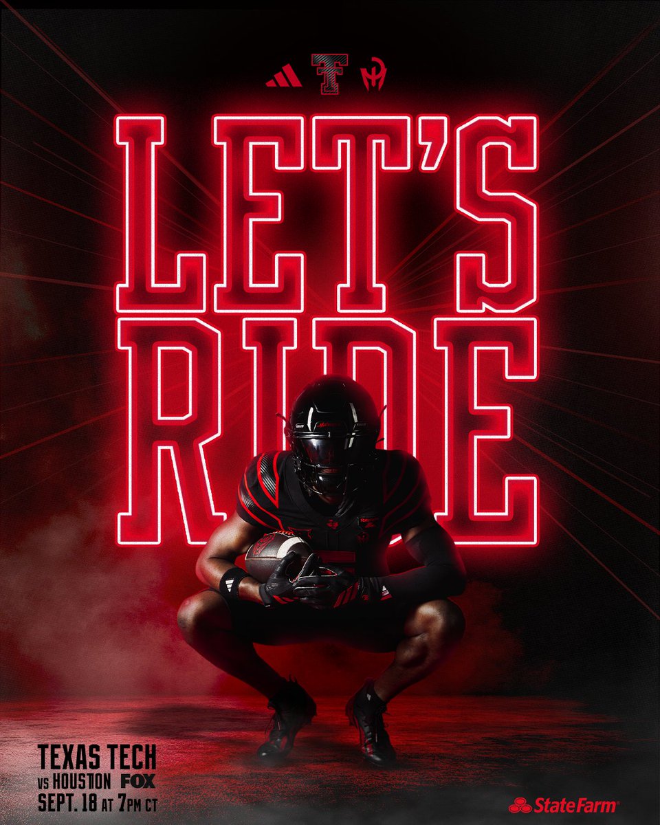 TexasTechFB's tweet photo. Friday Night Lights in Lubbock.

#WreckEm | @StateFarm https://t.co/mN36ANzmDu