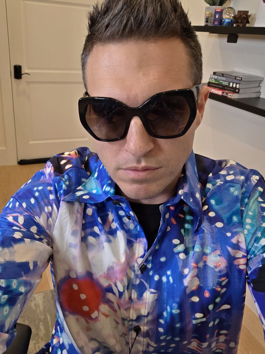 DougPolkVids's tweet photo. Who wore it better? https://t.co/p5msJnUfyo