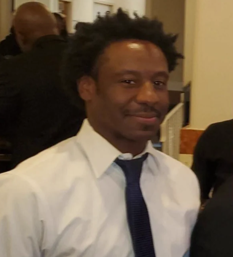 LifeNewsHQ's tweet photo. BREAKING: The holdout juror in Lindsay Clancy’s murder trial said he never had "reasonable doubt" that Lindsay Clancy was guilty.

Ray Marcel, who interviewed Michael Desronvil, says he “felt that she was sane when she did it. And that’s exactly what he told me.”

Story below. https://t.co/ABH3eby8D7