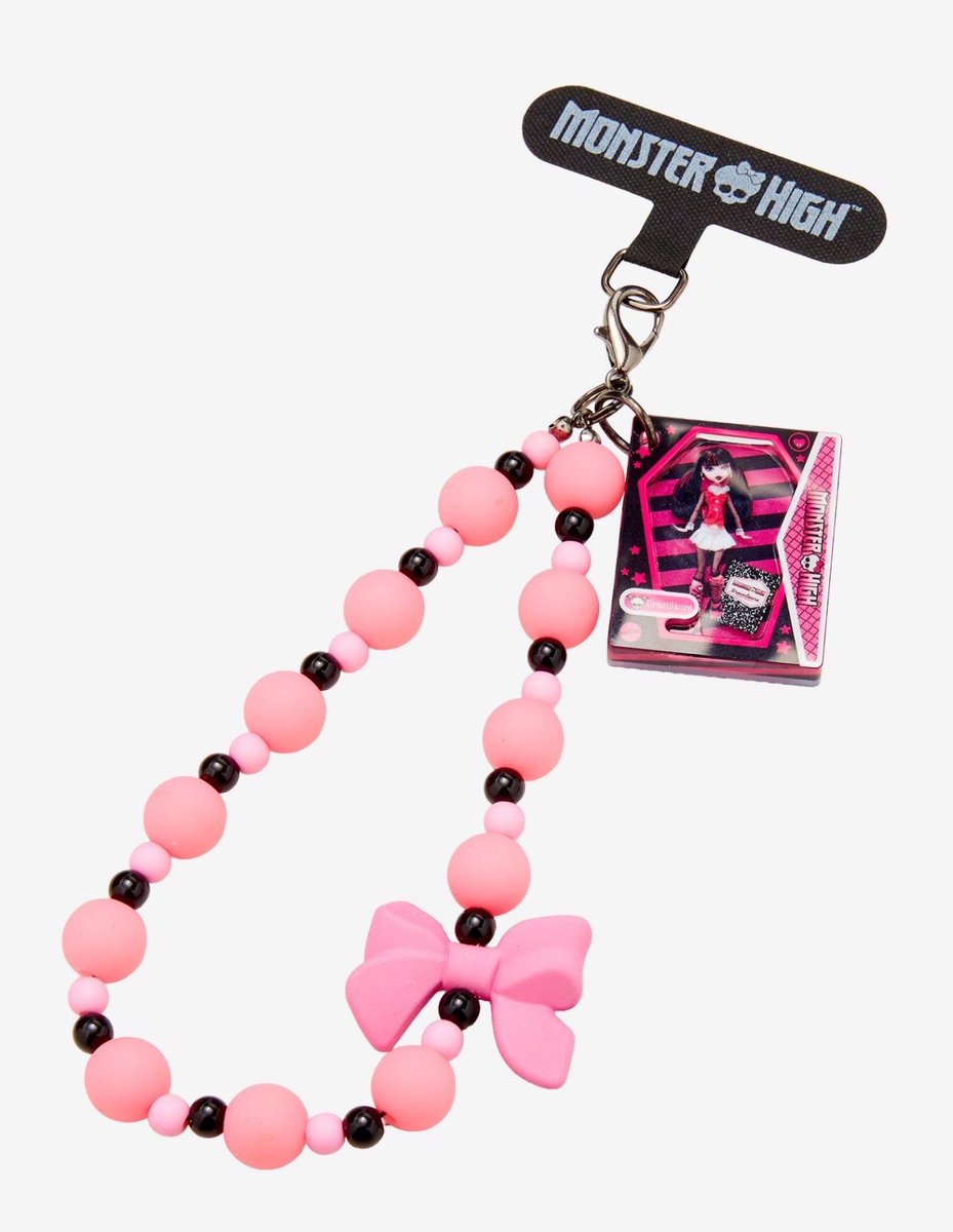 jcbratzz's tweet photo. new monster high phone charms at hot topic https://t.co/ynXWsDKiSL
