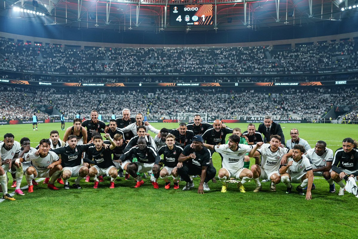 _Amir_Murillo_'s tweet photo. Beşiktaş. 🦅 https://t.co/YNiPisdVHC