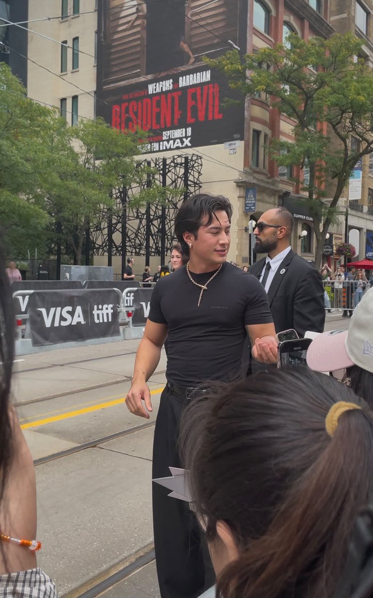 hudsonwupdates's tweet photo. He’s so beautiful!! ❤️ Hudson Williams at TIFF!  

(via coolchicbabe0) https://t.co/CVNiLrVJqr