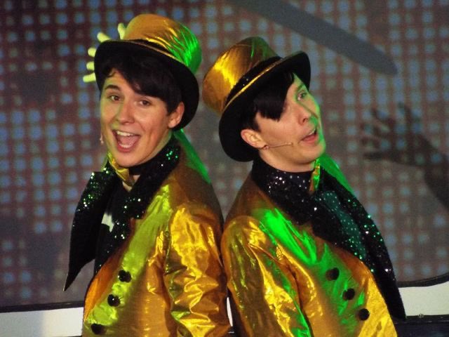fifthpinof's tweet photo. baby, not a day goes by that i’m not into you ♡ https://t.co/ISWnNjV0Z6