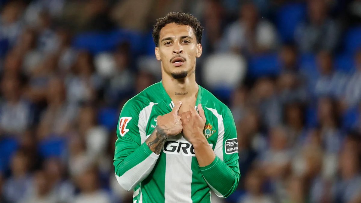 ManoloNietoM's tweet photo. ⚽️ Sin ser el partido del Villarreal, el Betis se mostró muy solvente y tuvo ocasiones para más. 

✅ Las rotaciones equilibradas de Pellegrini no bajan la competitividad del equipo. 

✅ Lo mejor de hoy es ver como Antony realiza un partido completo, se mereció el gol. https://t.co/flwgFpyKQO