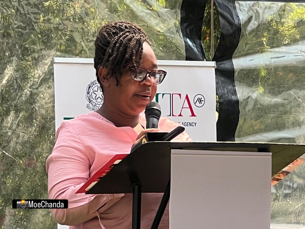 MoeChanda's tweet photo. Italian Agri-Food Technology For Africa Business Forum 

📸MonikaChanda
#Agroprocessing #ZimItaly #Agriculture #ValueChain #Industrialization #IndustryAndCommerce #Trade #Vision2030 #AgriFoodTechnologyForAfrica 
@MoLAFWRD_Zim @VPHaritatos @ItalyinZimbabwe @czionline @ZimTradeAlerts @zidainvest